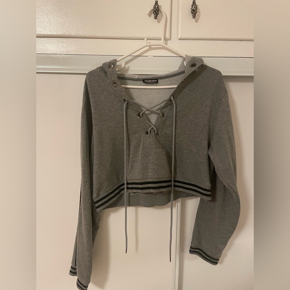 Grey hoodie with tie in front